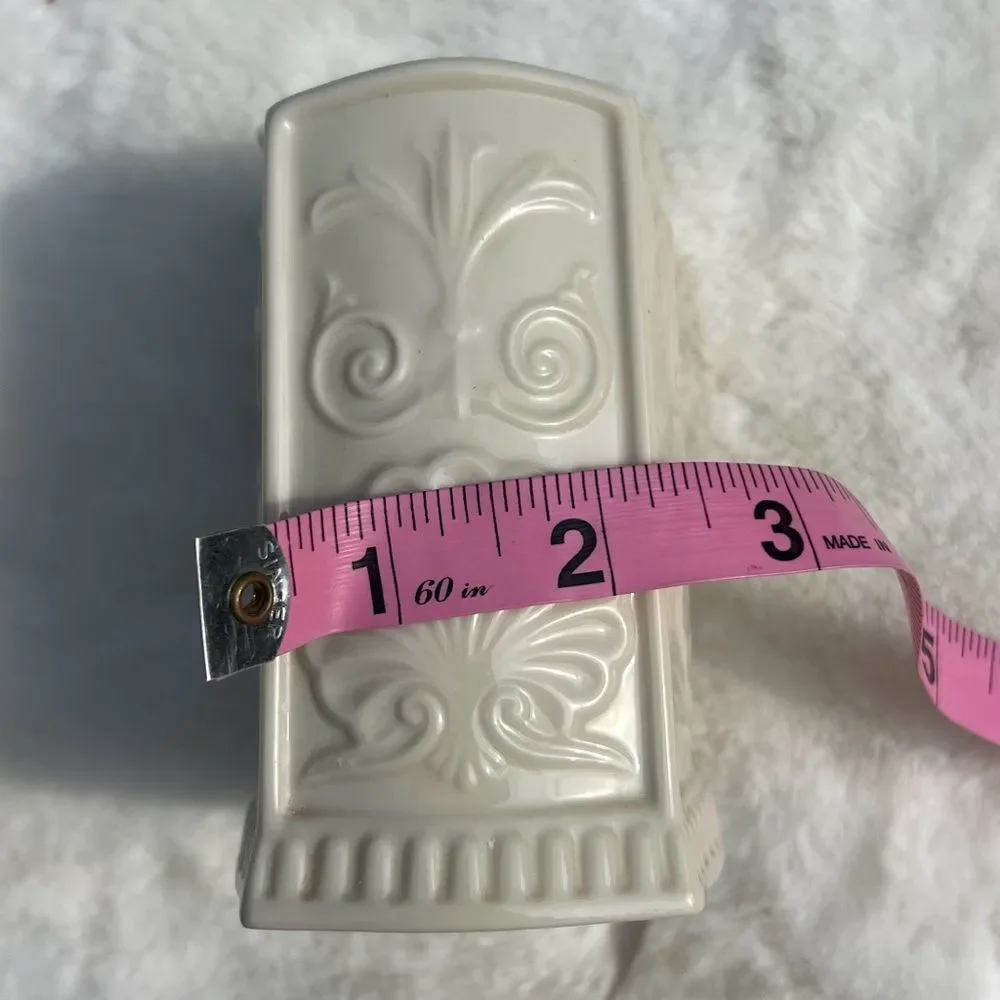 Lenox Moonlit Garden Ivory Toothbrush Holder